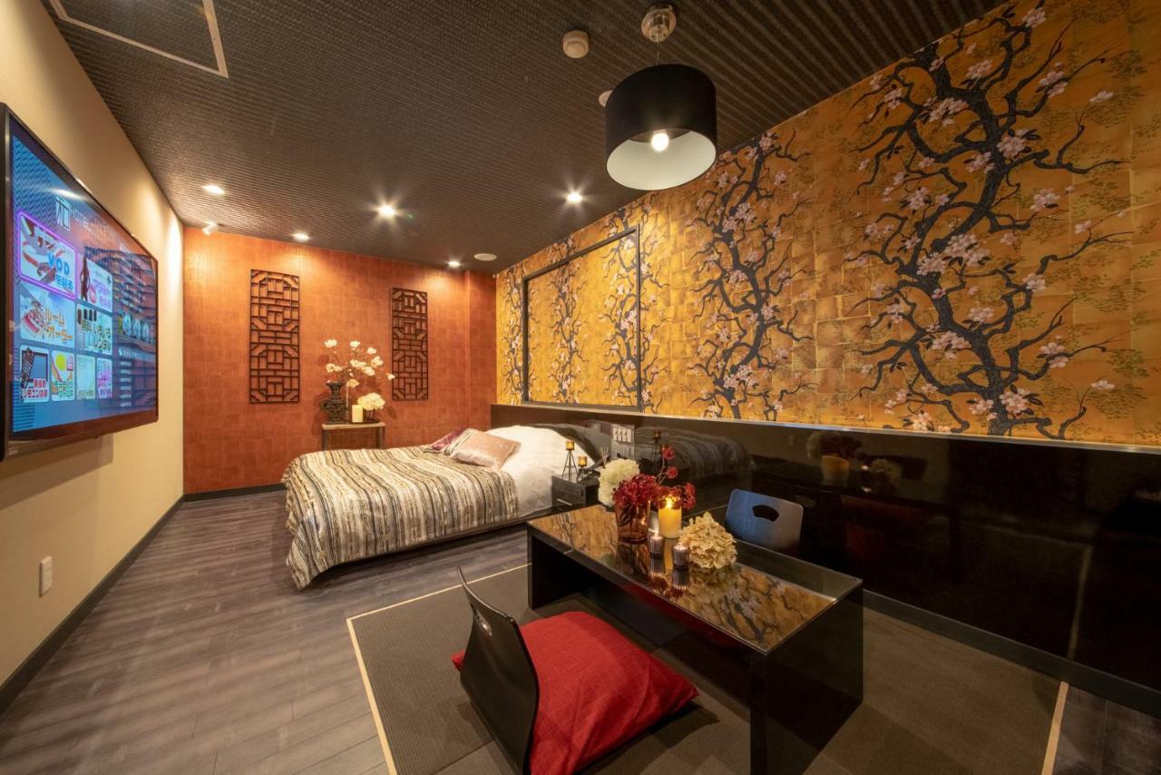 Hotel Waraku Shibukawa Екстериор снимка